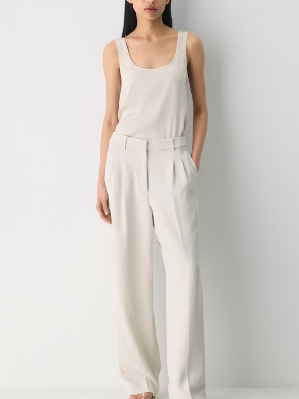 EUC Aritzia Effortless Pant Matte Pearl Wide-Leg High-Waist Crepette Trouser 6